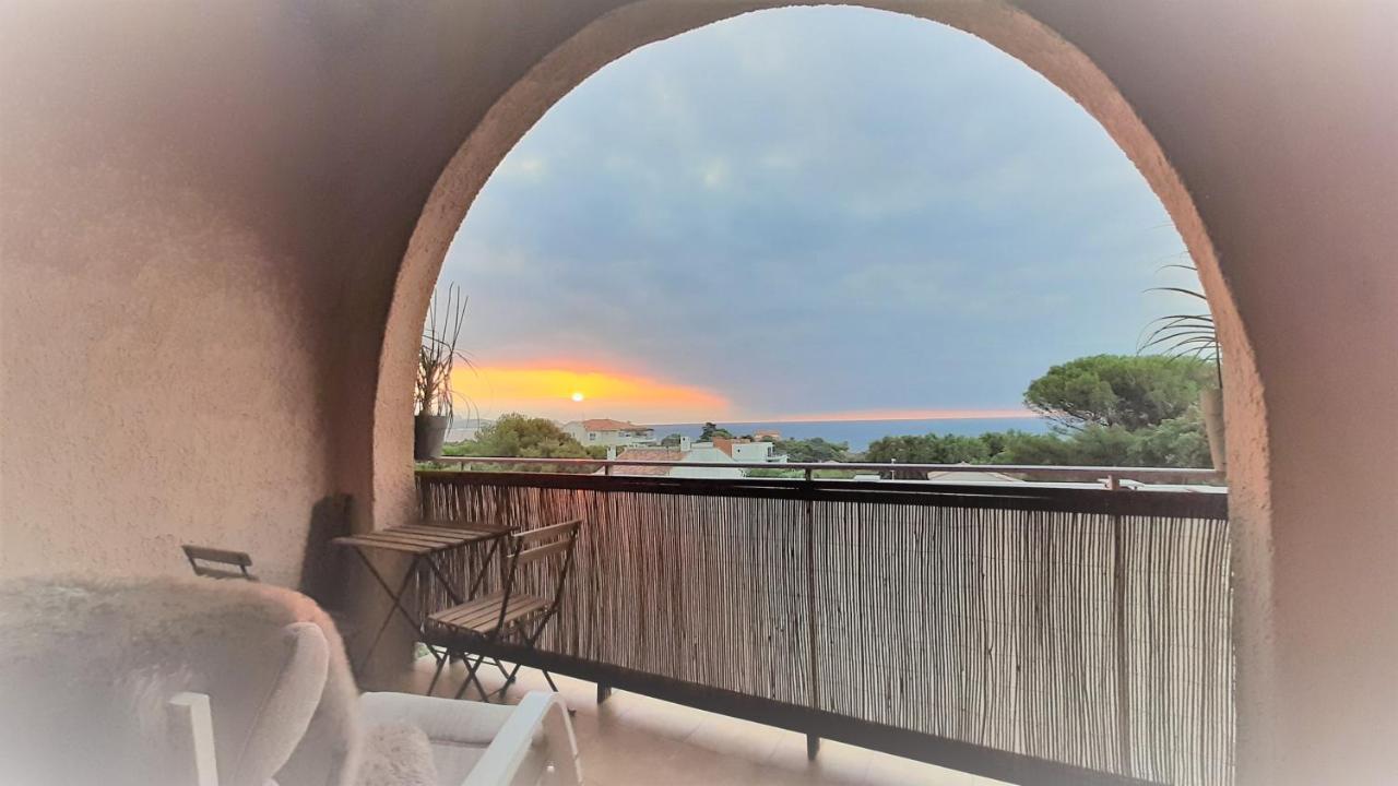 Charmant Appartement Vue Mer A 100M De La Plage. Saint Aygulf Bagian luar foto